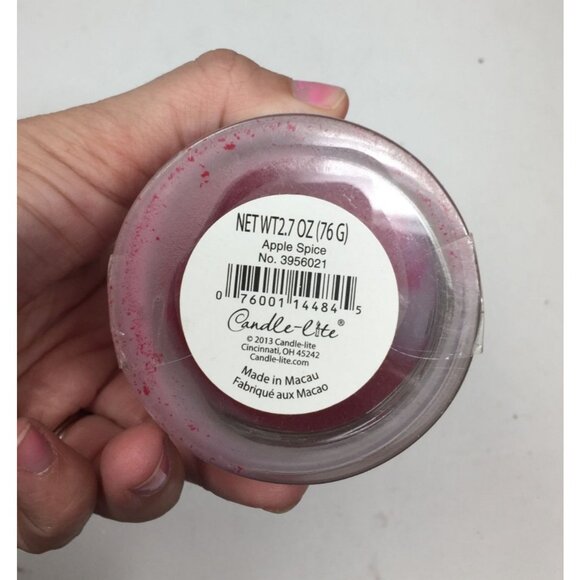 Candle-lite Apple Pie Aroma Melts (3 pk) No Clean Up - Picture 4 of 6